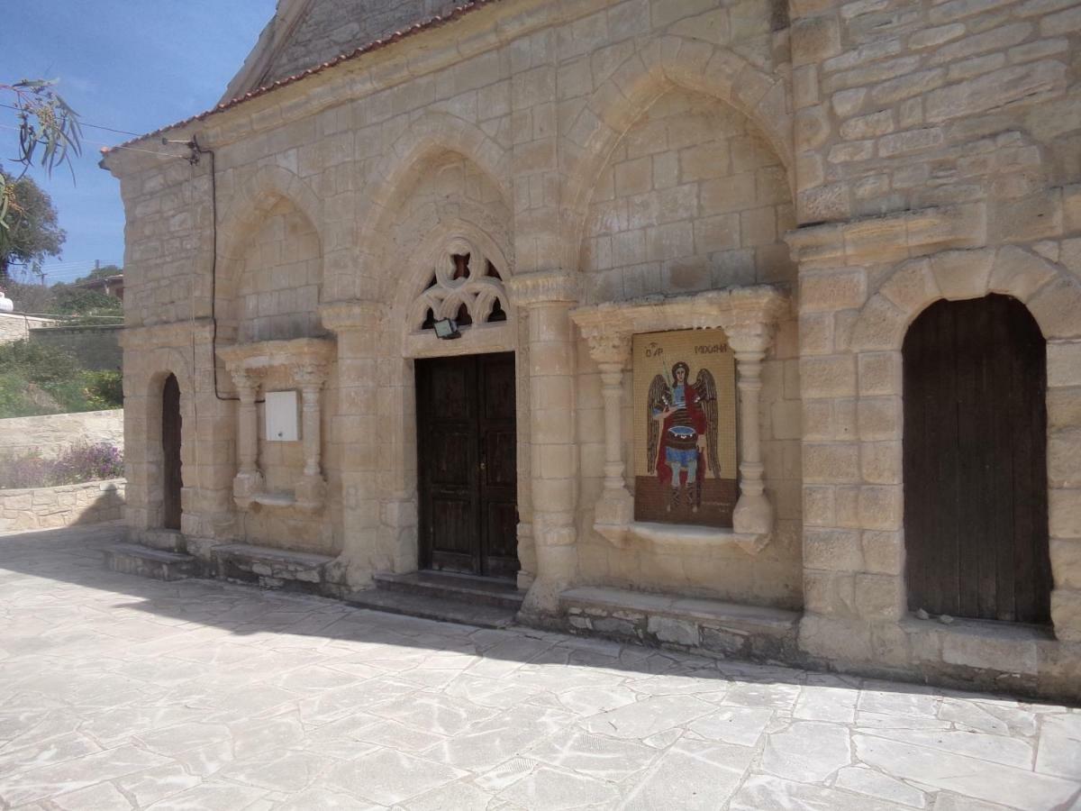 הוילה Lemona Lantana Stone House מראה חיצוני תמונה