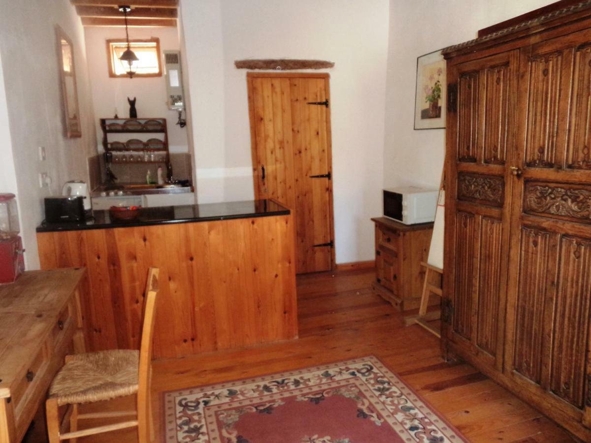 הוילה Lemona Lantana Stone House מראה חיצוני תמונה