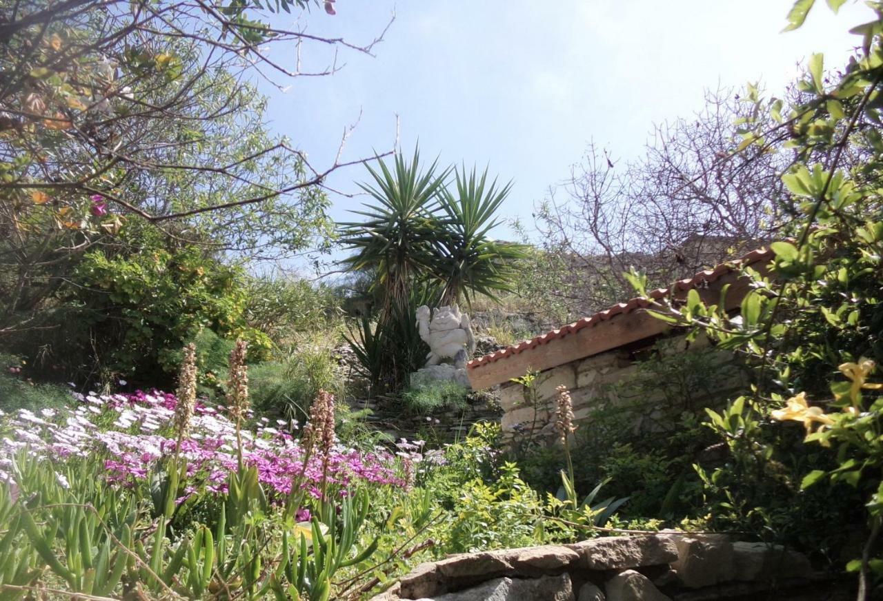 הוילה Lemona Lantana Stone House מראה חיצוני תמונה